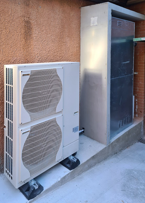 Energy saving design using heat pumps