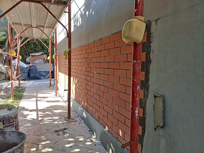 Passive energy saving with ecological cork thermal insulation