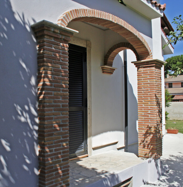 Renovation and redevelopment of a farmhouse