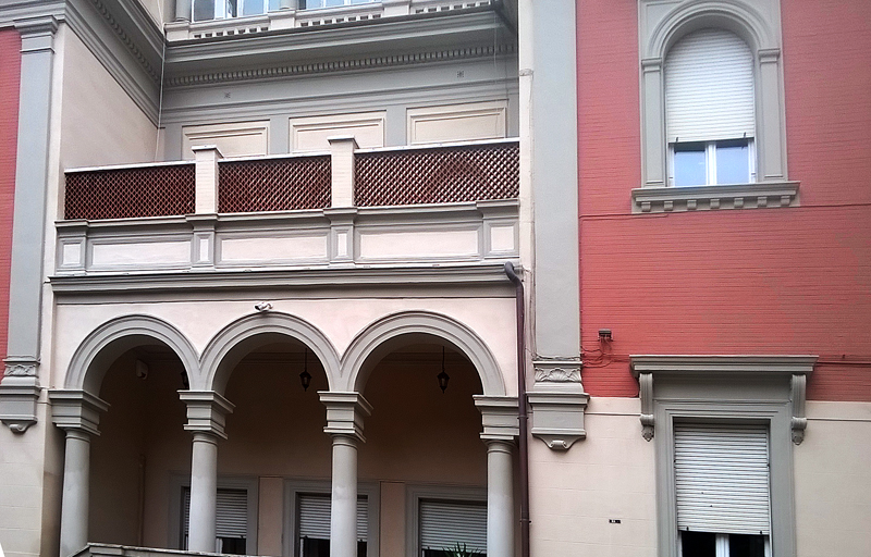 Ristrutturazione portico ambasciata a Roma