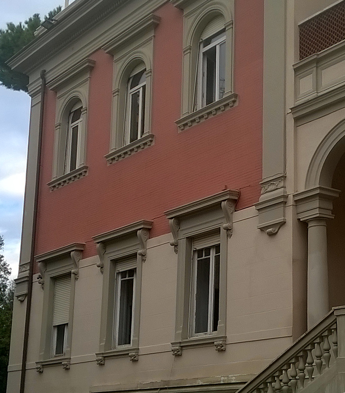 Ristrutturazione ambasciata - La facciata